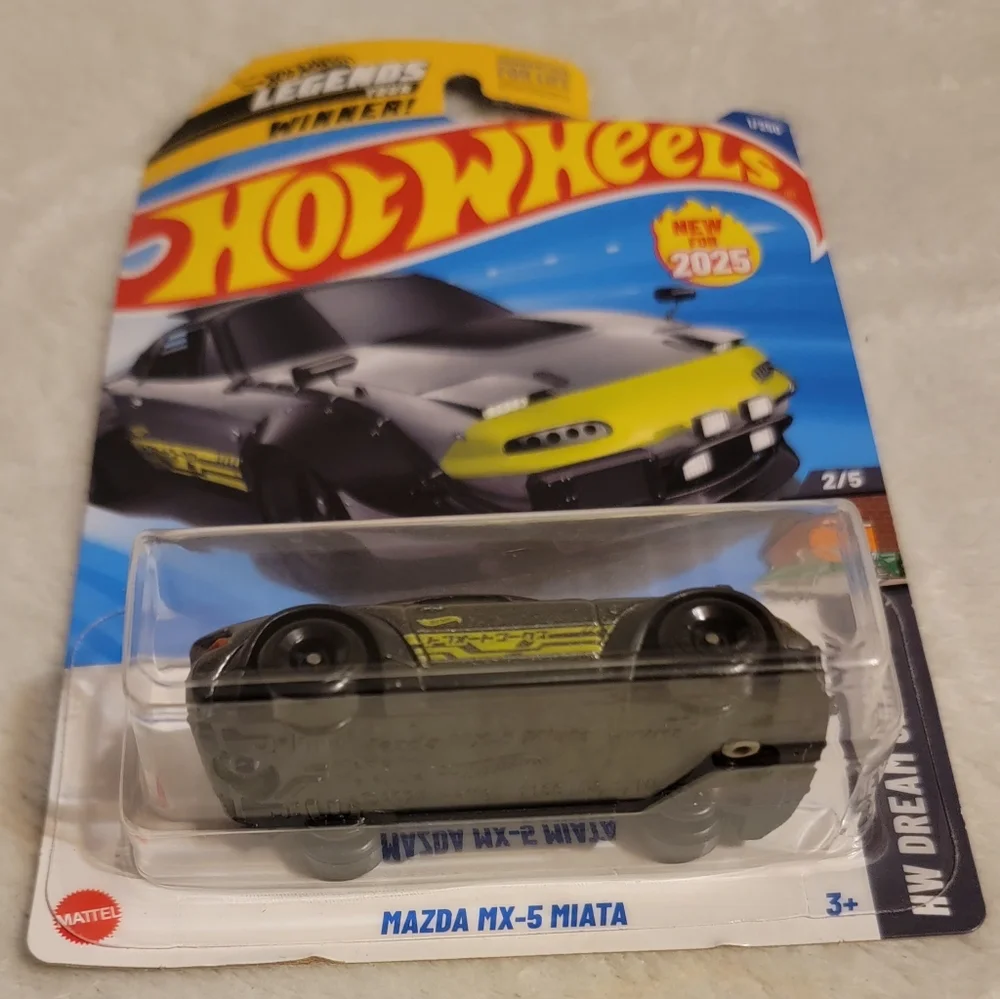 Mazda MX-5 Miata Hot Wheels 2024